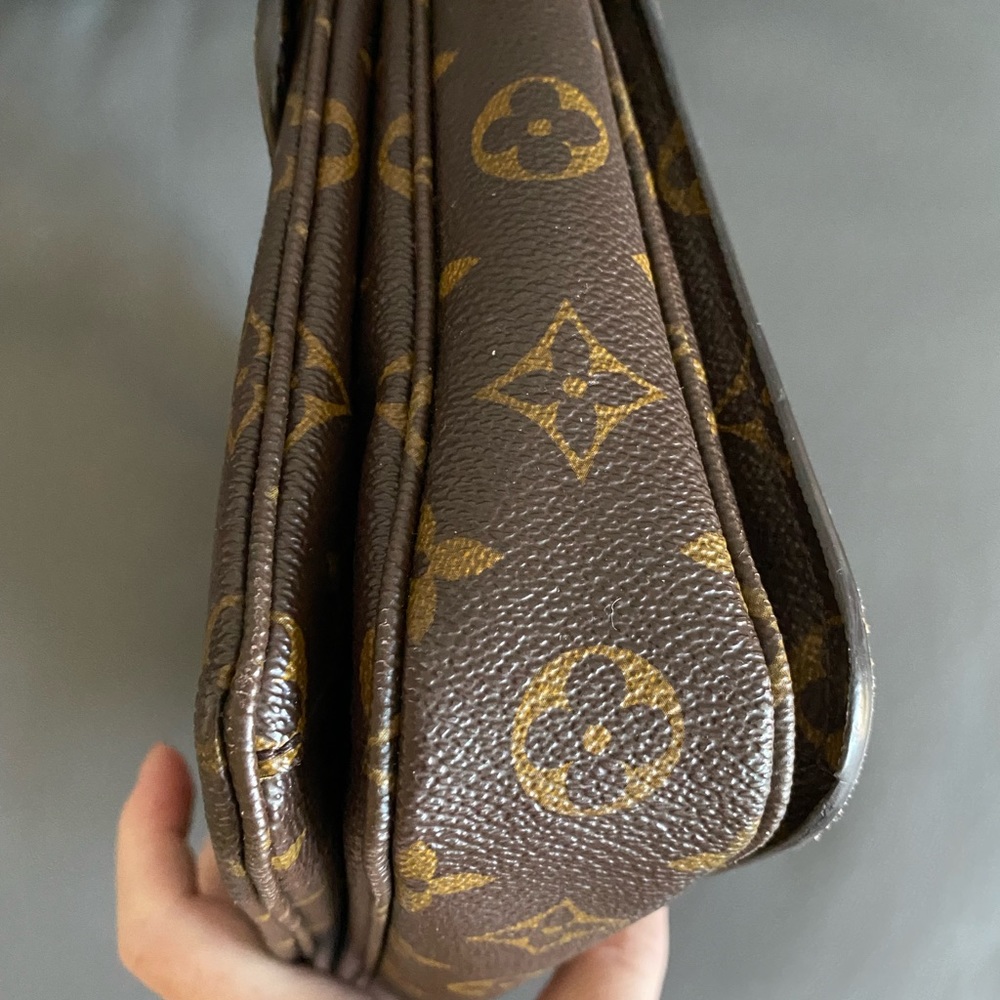 ❌SOLD❌LV POCHETTE MÉTIS , NO STRAP - Picture 4 of 13